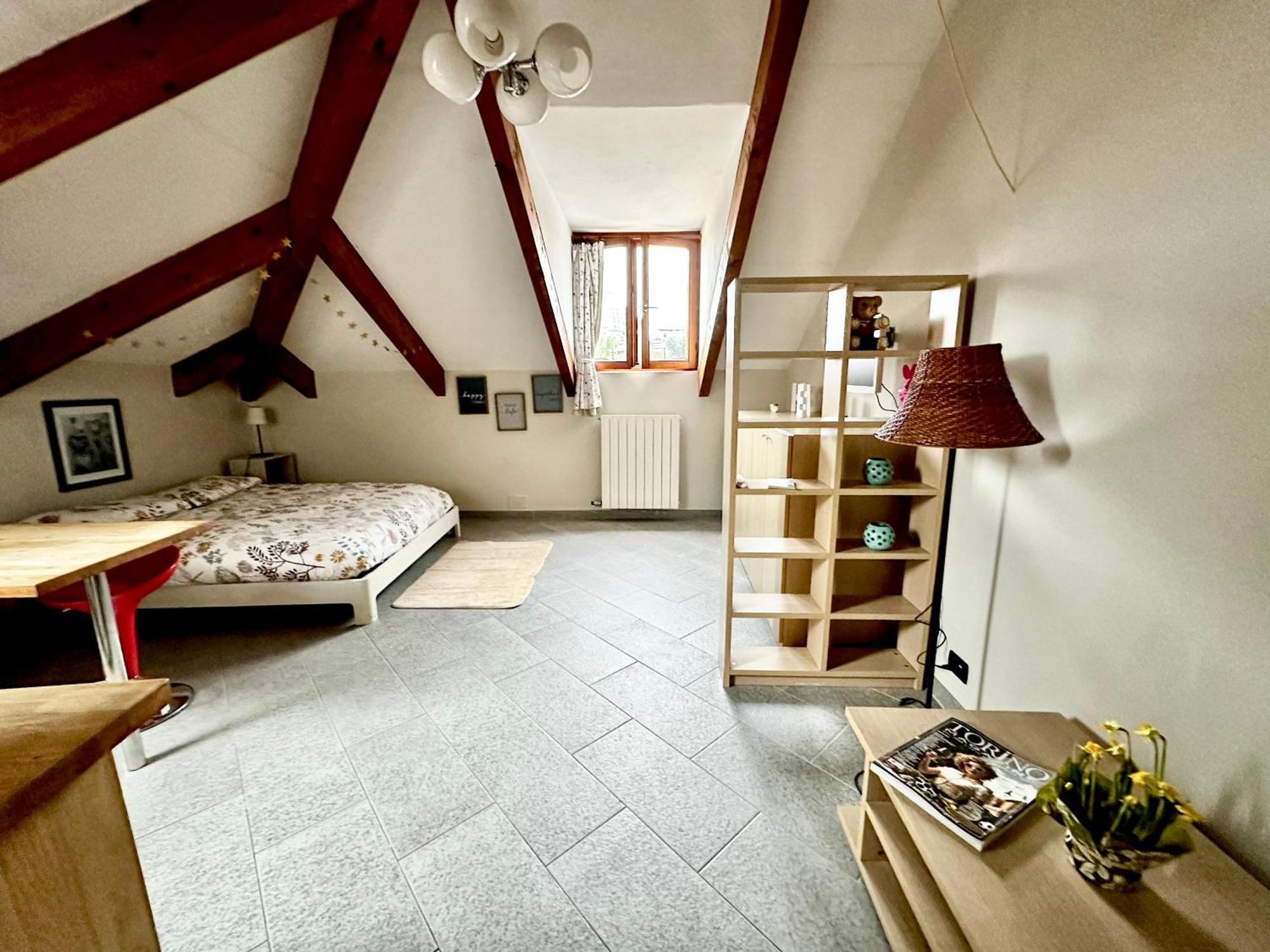 Loft Centro Storico Tommaso Appartement Turin
